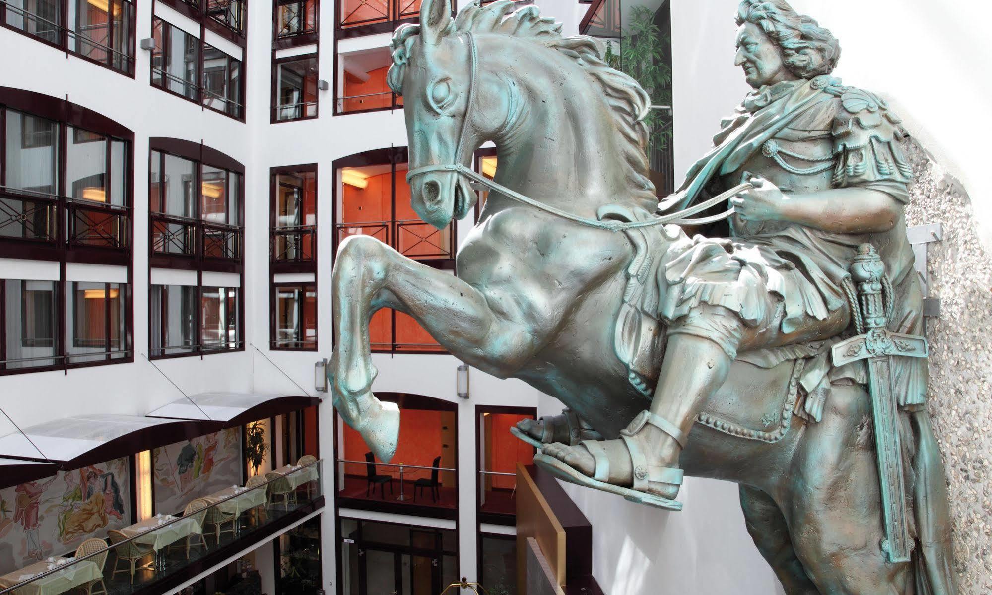 Living Großer Kurfürst 4*