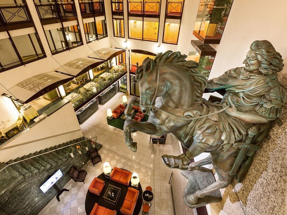Living Großer Kurfürst Hotel